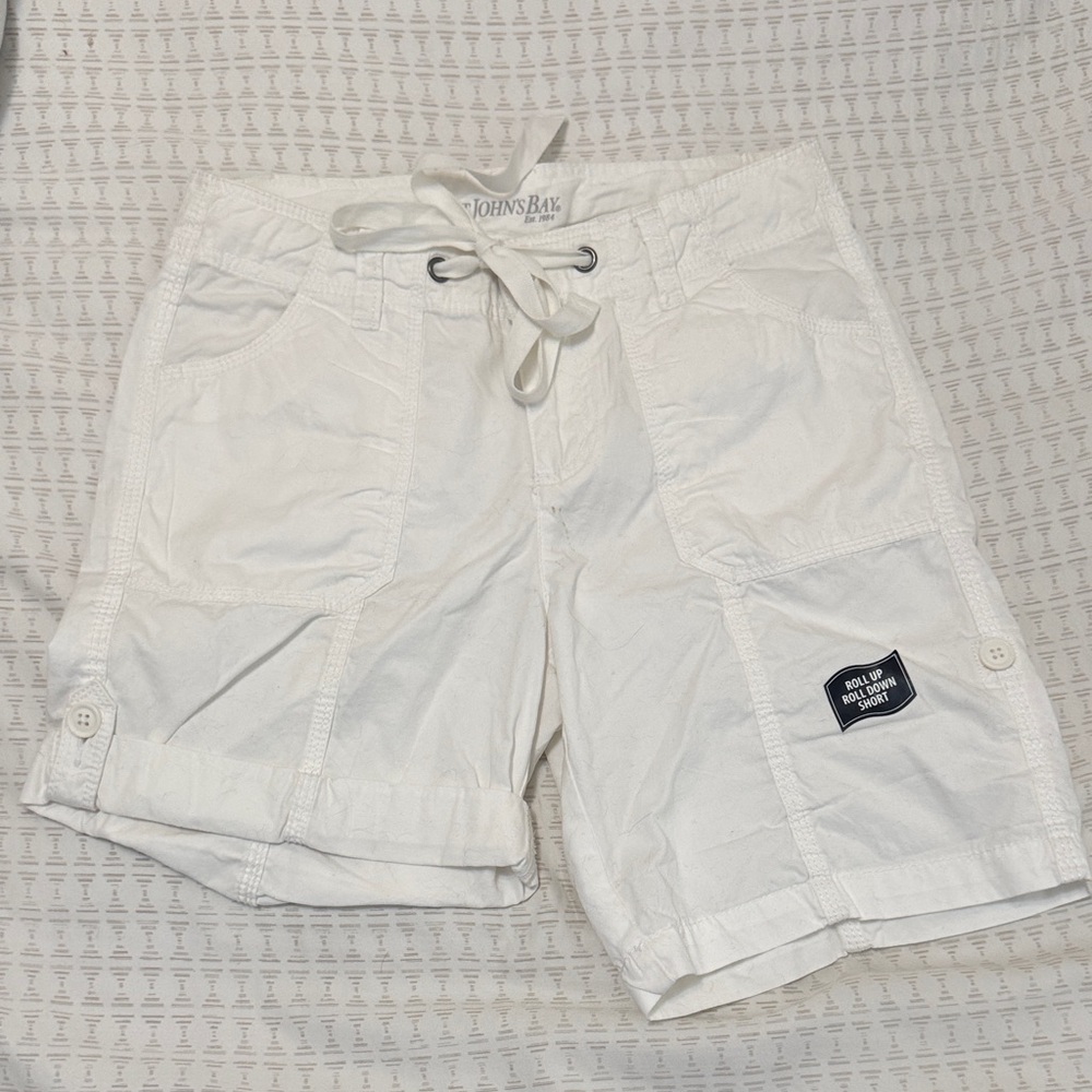 St John’s Bay White Shorts for Women size 4